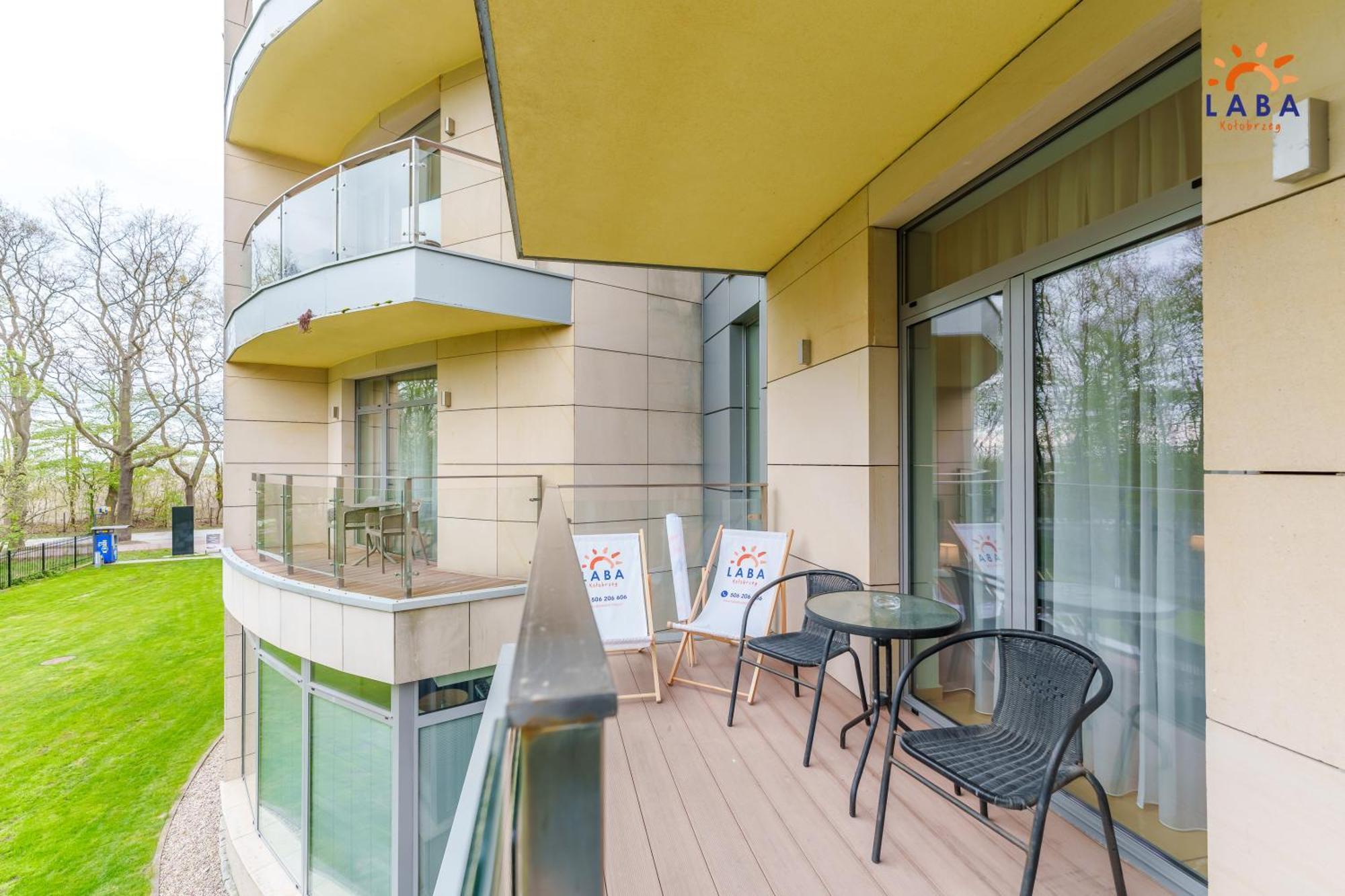 Laba Kolobrzeg Apartamenty Diune Z Parkingiem ภายนอก รูปภาพ