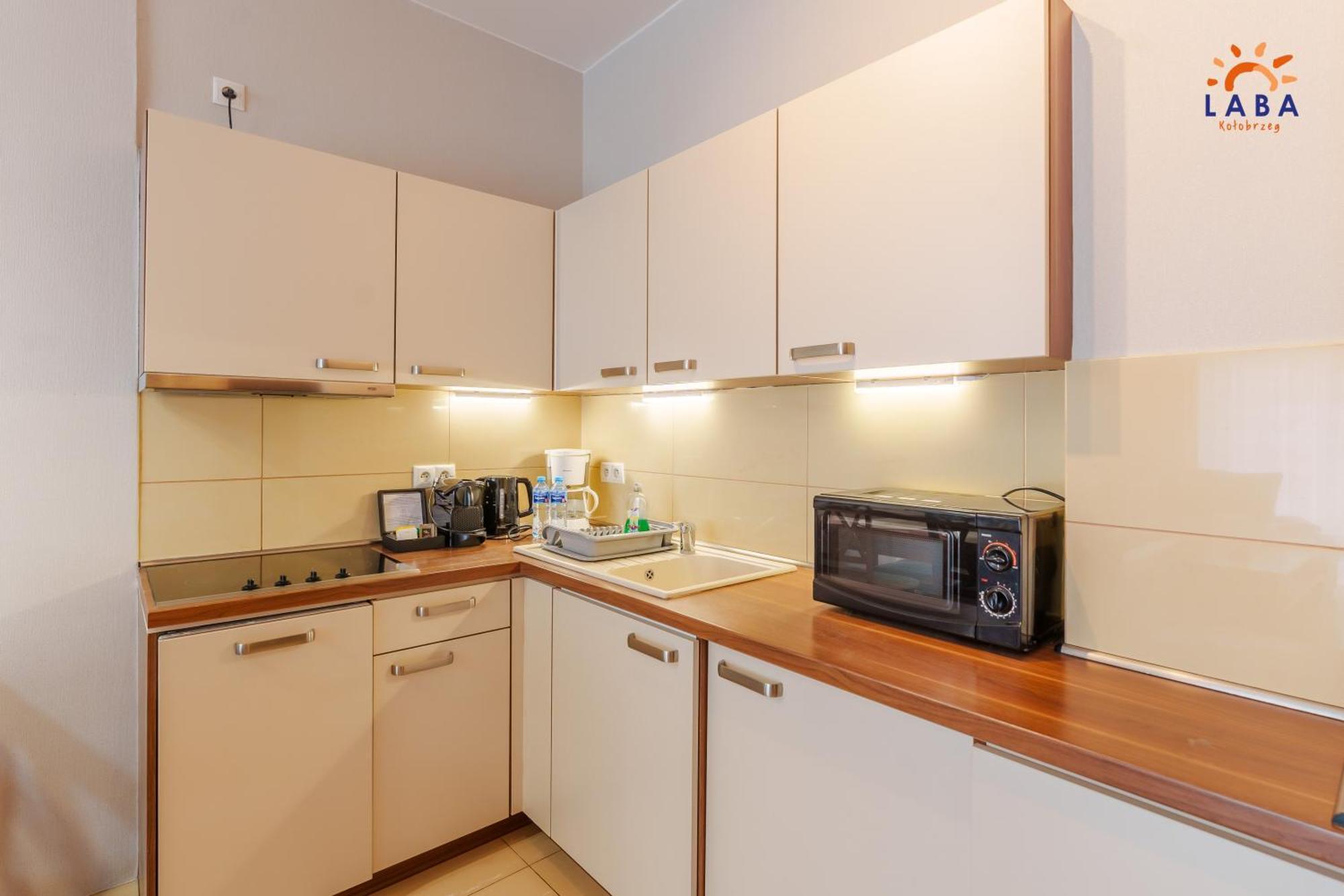 Laba Kolobrzeg Apartamenty Diune Z Parkingiem ภายนอก รูปภาพ