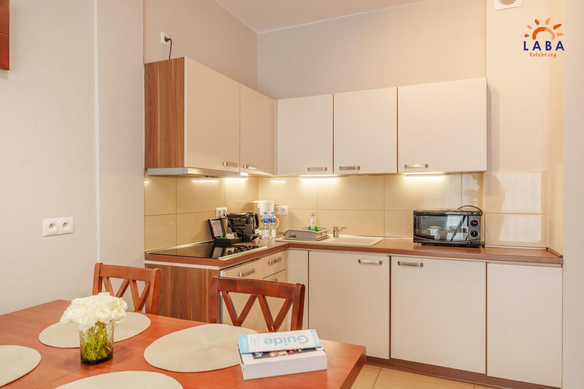 Laba Kolobrzeg Apartamenty Diune Z Parkingiem ภายนอก รูปภาพ