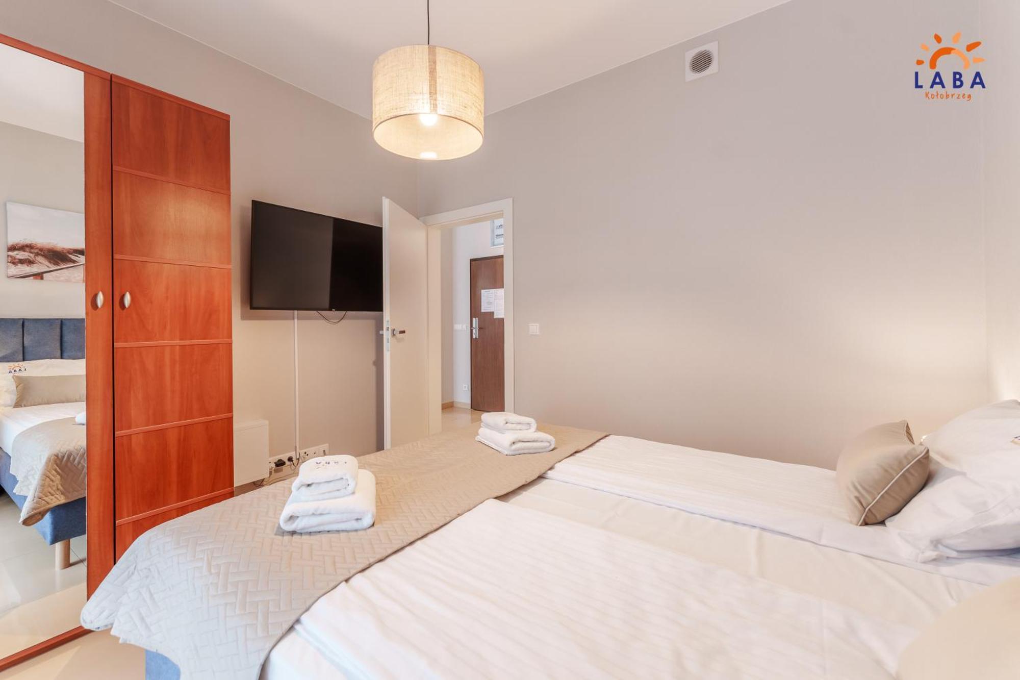 Laba Kolobrzeg Apartamenty Diune Z Parkingiem ภายนอก รูปภาพ