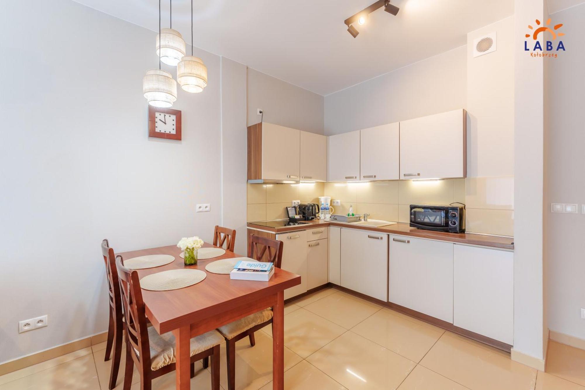 Laba Kolobrzeg Apartamenty Diune Z Parkingiem ภายนอก รูปภาพ